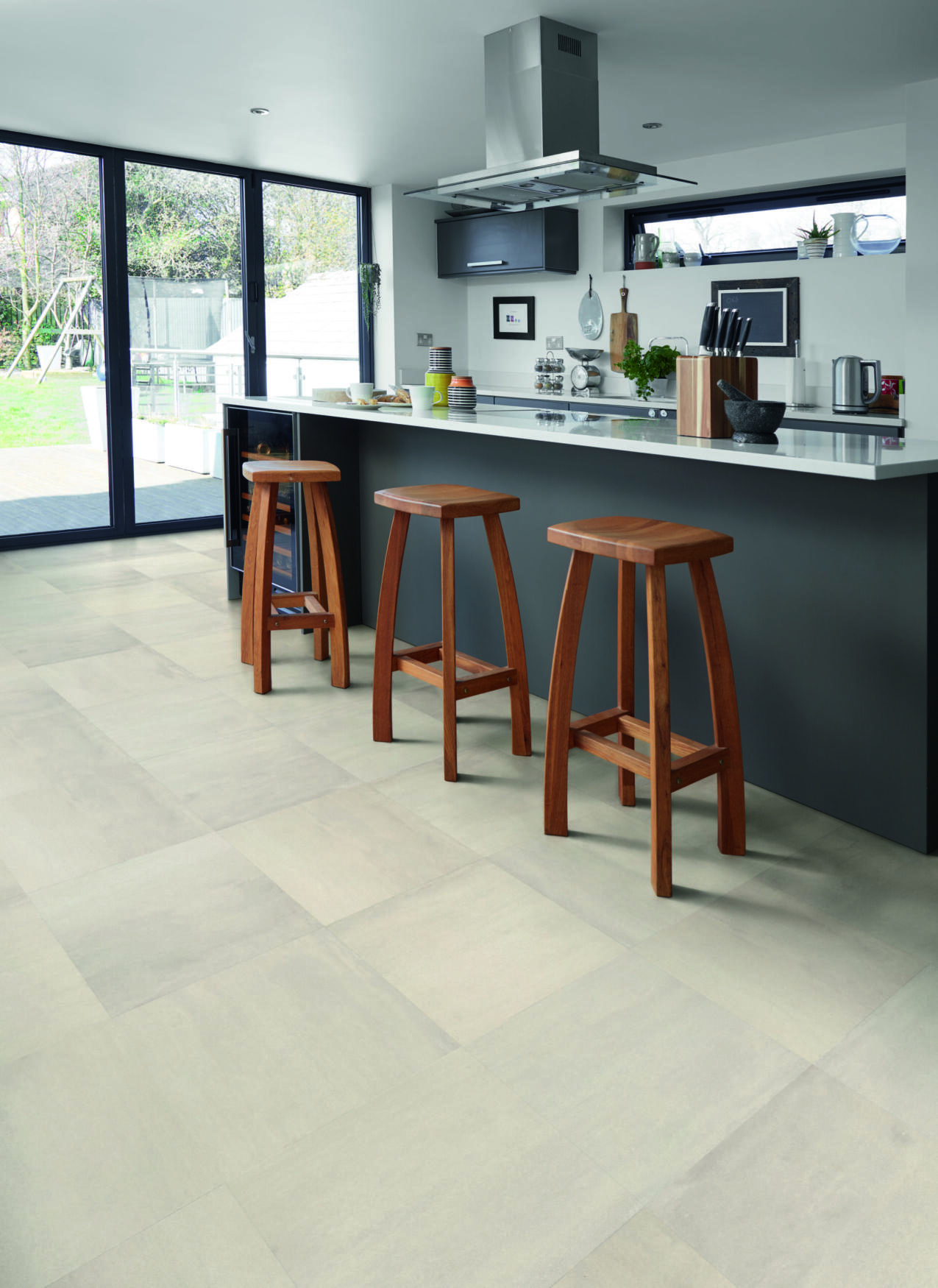 Silvered Concrete (4527) - Image 2